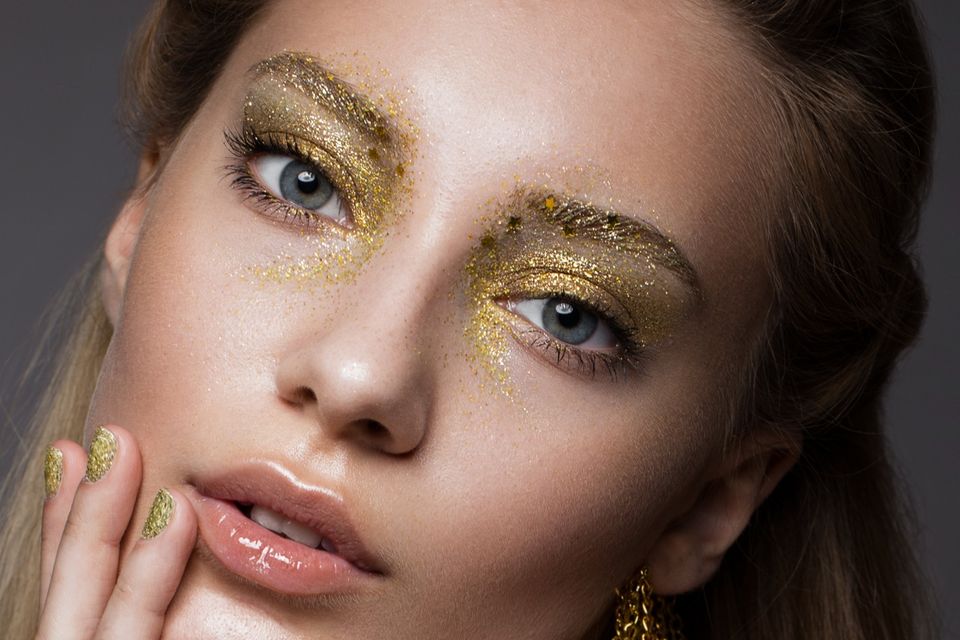 Make-up masterclass: Glitters you need to sparkle this season