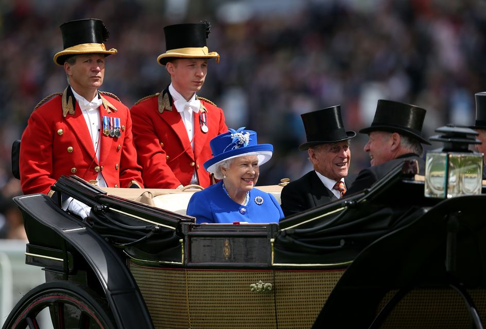 Sadness for Queen as friend and former Master of the Horse Lord Vestey ...