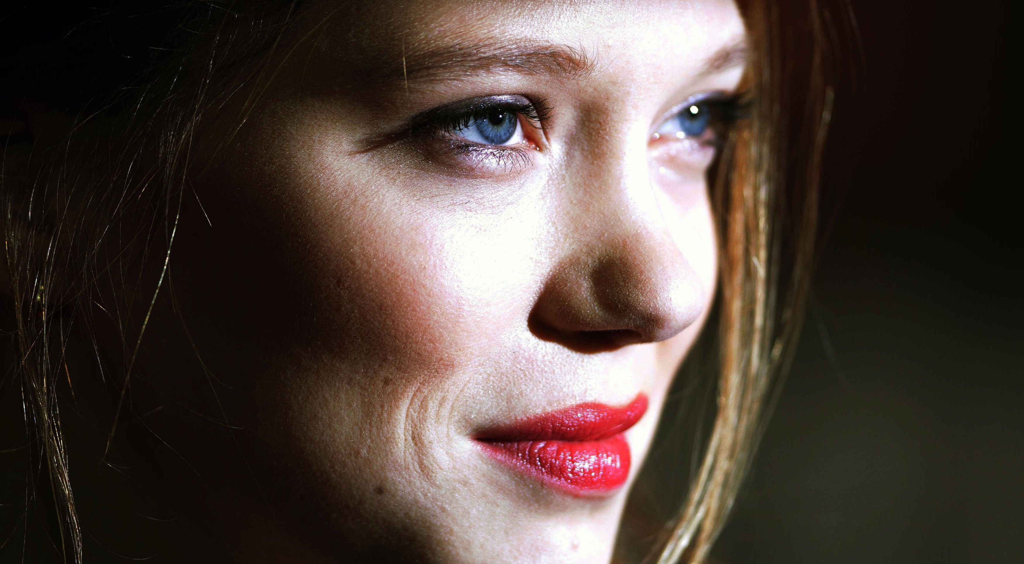 léa seydoux face