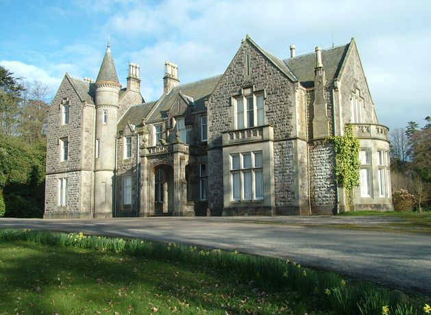 Owners of historic Gilford Castle plan extensive renovations ...