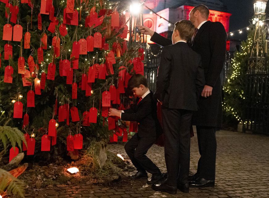 Prince Louis and his siblings leave notes on a ‘kindness tree’ (Jordan Pettitt/PA)